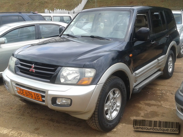 Location Mitsubishi Pajero 4X4 8 places à Yaoundé 65.000FCFA/J