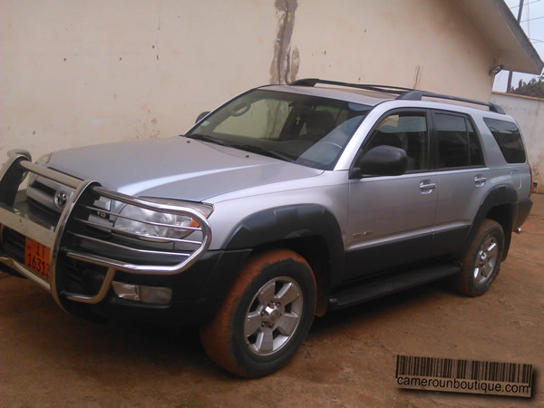 Location Toyota 4Runner 4X4 à Douala