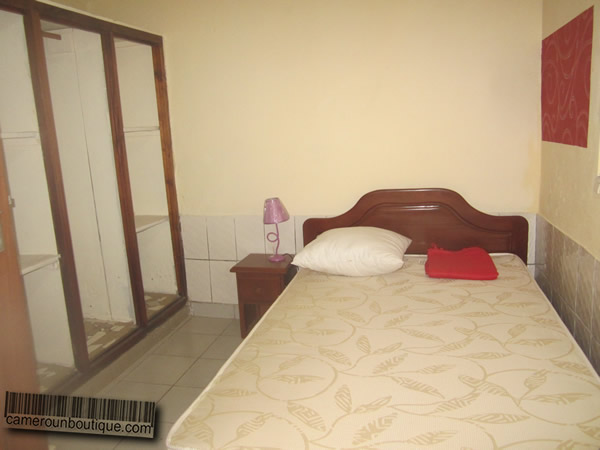 Appartement meublé F2 Cité Verte Yaoundé