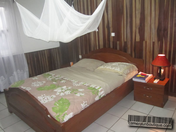 Appartement meublé 3 chambres F4 à louer à Douala Bonapriso