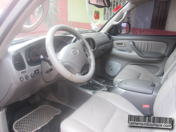 Location Voiture Toyota Sequoia iforce 4WD à Yaoundé