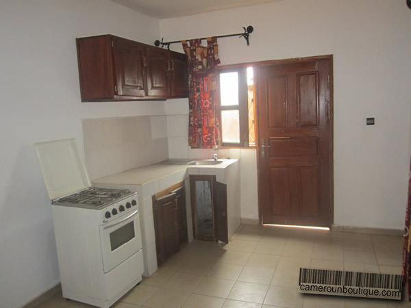 Cuisine studio meublé à Odza Yaoundé